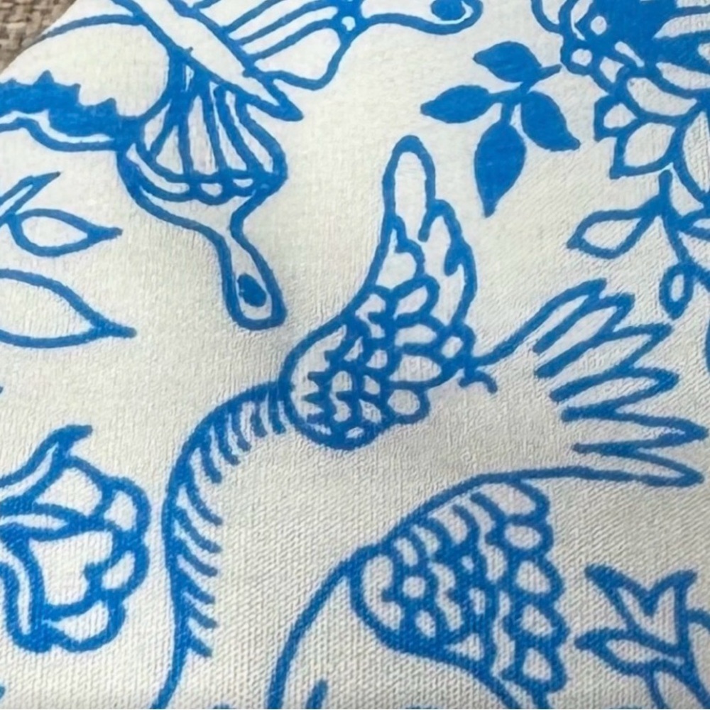 Lilly Pulitzer Blue and White Floral Tie - Picture 2 of 6